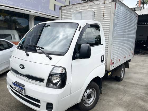 KIA BONGO 2.5 K-2500 4X2 CS TURBO DIESEL 2P MANUAL KIA BONGO 2.5 K-2500 4X2 CS TURBO DIESEL 2P MANUAL